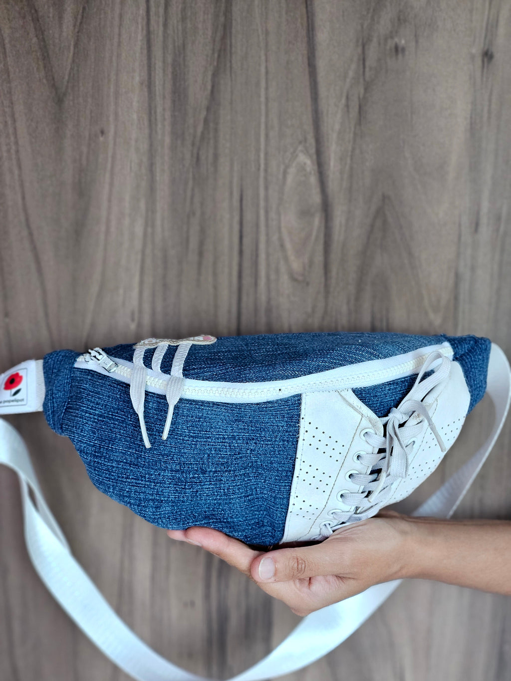 Sac banane personnalisé réalisé à partir des vêtements de vos bébés